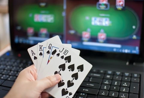 Преимущества покера на реальные деньги перед бесплатной версией?