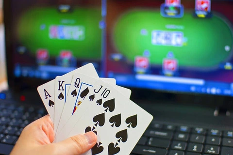 Покер без депозита: какие бонусы дарят бесплатную игру?